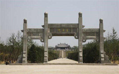 ���{�ɰ��񱊞����r�׵����� ���o���A����֮��