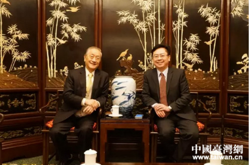 ���񸻣��ң��c��Ľ���ͽ���M(j��n)һ����������͘I(y��)��(chu��ng)�I(y��)�������M(j��n)������̽ӑ