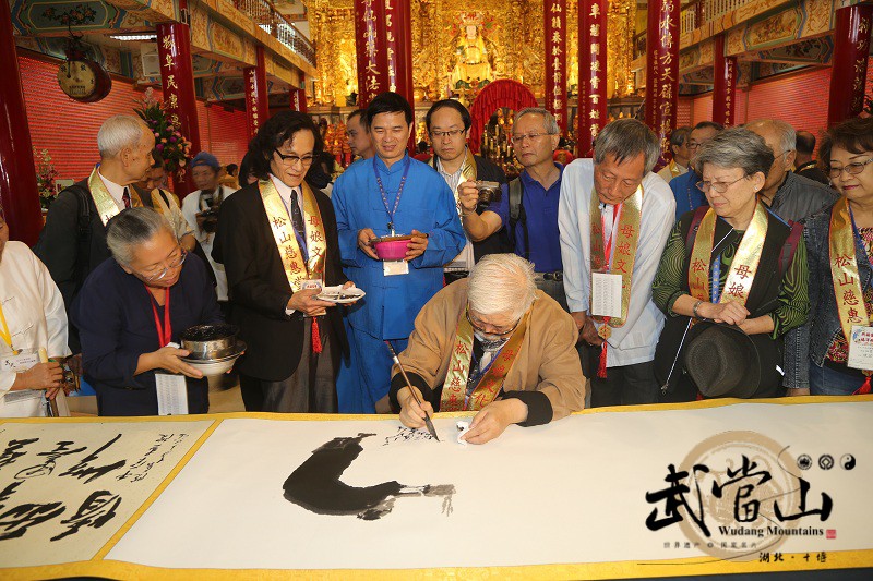 98�q���g�����A��ԺԺ�L����(d��ng)������̩������ï���䮔(d��ng)ɽ�����ϵ��_(t��i)��Ѳ����ī����