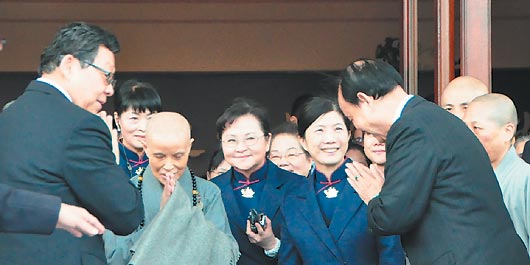 �ɰ���I(y��)�ҷ��(hu��)ꐵ����1+1����2�R�Ƹ��_(t��i)�_�v