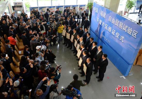 ̽�L(f��ng)ƽ̶�_(t��i)��С�(zh��n)������������_(t��i)؛��ɢ��