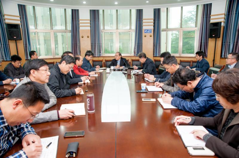 �_(t��i)�����´�W(xu��)ǰУ�L(zh��ng)Ĳ�ڠN�����_(t��i)��W(xu��)�L��(w��n)