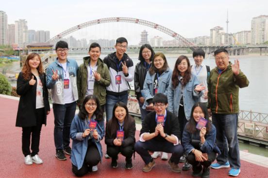 �Ĵ��d�(y��ng)�e�С��_(t��i)���W(xu��)�Ӹ����С����(d��ng)