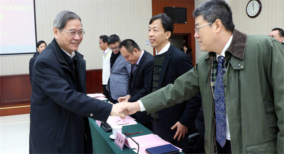 ��ѩ����Σ�������׌�_����ů��