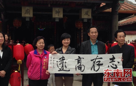 ���Čá�Ȫ�ݻ���չ���_���e�м��T�ڼ�˼�l��