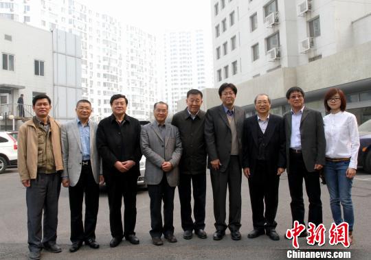 �����I�y���_��ˇ�g��W��ͬ�������A�Ļ�