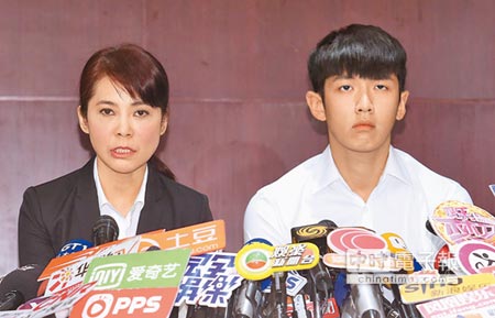 在大陸遭封殺柯震東經紀人自責害人(圖)