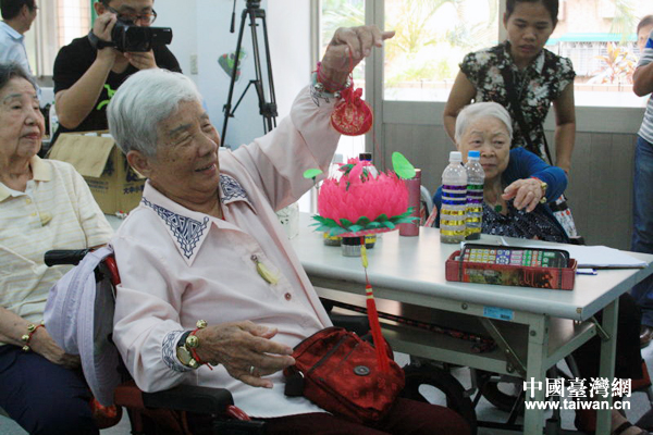 �@λ���Ž��^���Ҹ������K���õ����Լ��Đ۵��ֹ�ˇƷ��