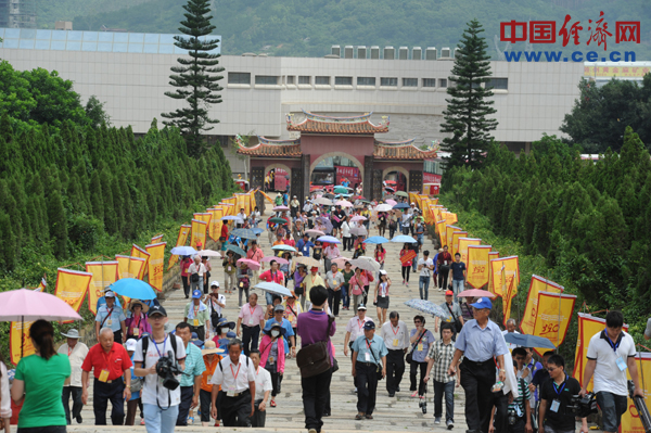 ���ɰ�һ���H�������ɹ��顱�o�����ɹ�390����