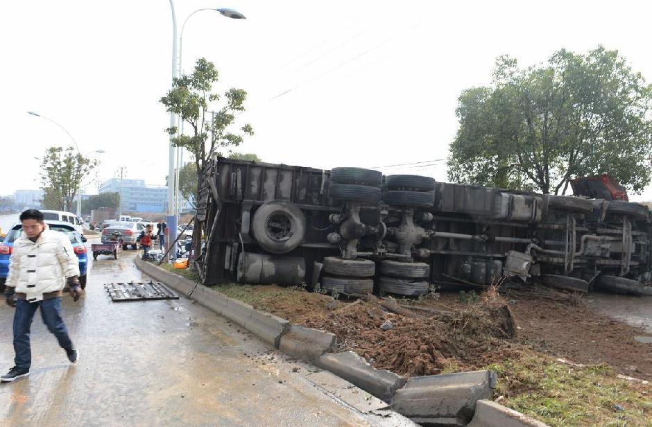 ·����؛܇�ȷ�؛���ۃr�u�f��ɰ����