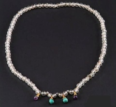 ����һ��Ĺ����������Ʒ ˮ����"�@�G"��Խ�r��