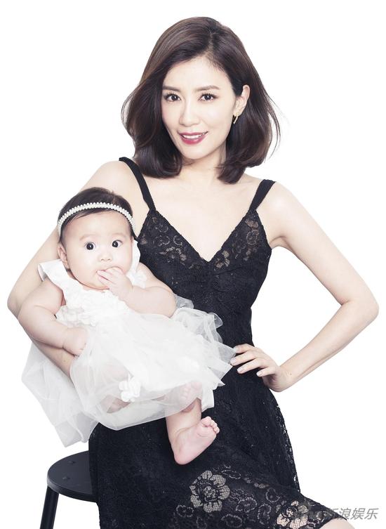 �Z�o����СŮ��