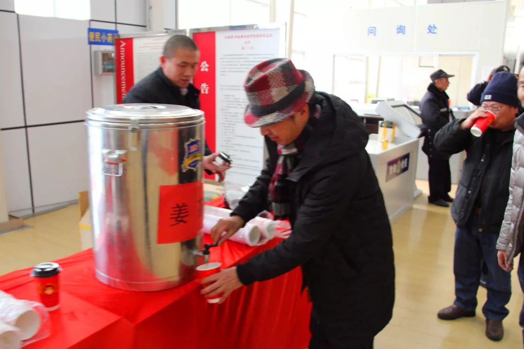 “一衣帶水難卻情·同舟共渡圓新春” ——浙江玉環(huán)舉行“送臺灣同胞回家過大年”活動 “一衣帶水難卻情·同舟共渡圓新春” ——浙江玉環(huán)舉行“送臺灣同胞回家過大年”活動