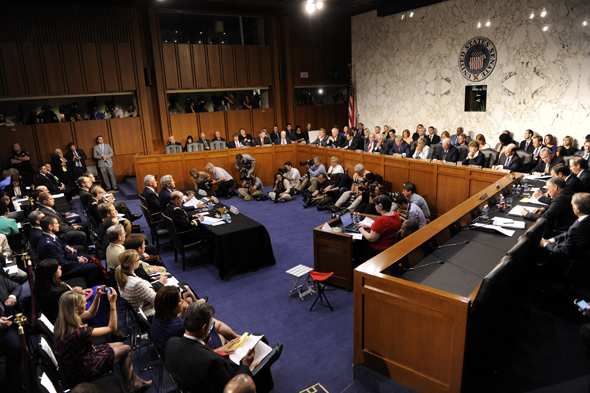 2013�� 9��3�գ��������׶��Aʢ�D����ɽ���������������������L���񠖺���܊������ϯ��������ϯ���hԺ�⽻�Pϵί�T���͌���������ȡ܊���Є��e�е� �C���������������hԺ�⽻�Pϵί�T��3�վ͌���������ȡ܊���Є��e�� �C�������������͇������L������ �C�����f�����������������ȡ܊���Єӣ����p�����������u������������ȡ܊���Є����ڴ������ʹ�û��W��������������������ȫ�ų����沿꠽���Ŀ����ԡ��zӰ�����A��ӛ��  ��܊