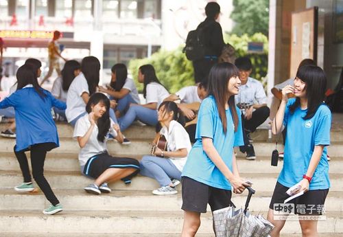 臺(tái)灣連續(xù)兩年幸福指數(shù)亞洲第一 對(duì)司法媒體信任降低 臺(tái)灣連續(xù)兩年幸福指數(shù)亞洲第一 對(duì)司法媒體信任降低