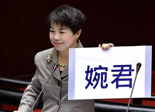 �r�u:ǧ�f�e׌����������_��(�D)