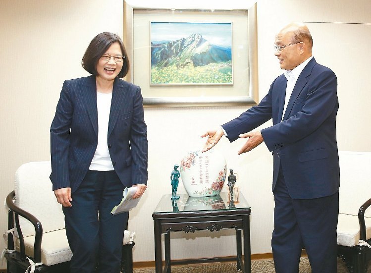 �Kؑ�����Ѳ�Ӣ�ģ����x����Ҫ ���θ���Ҫ