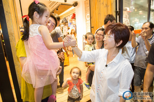 ���������L���mҹ�С��˚����� 700�׵����90��犣��D��