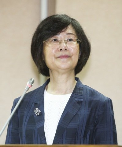 臺灣“法務部長”深夜寫稿批“綠委”民粹 臺灣“法務部長”深夜寫稿批“綠委”民粹