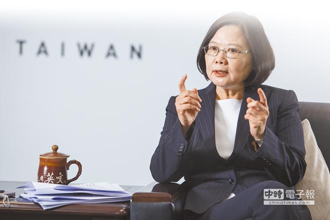 邱毅提五點理由質疑雄三“誤射”是蔡英文預謀 邱毅提五點理由質疑雄三“誤射”是蔡英文預謀