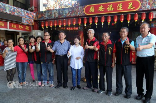 ������ɏ���L���f�s�l(xi��ng)�L�x�e������һ�죬��ꇠI���x��ʹ�������┵(sh��)��Ʊ����Ʊ�������h��ϯ������(��5) 26�՞��h�����L���x��κ���t��̧�o�x�����R�����������ґ���Ʊ�� �������硱ӛ�������P�z