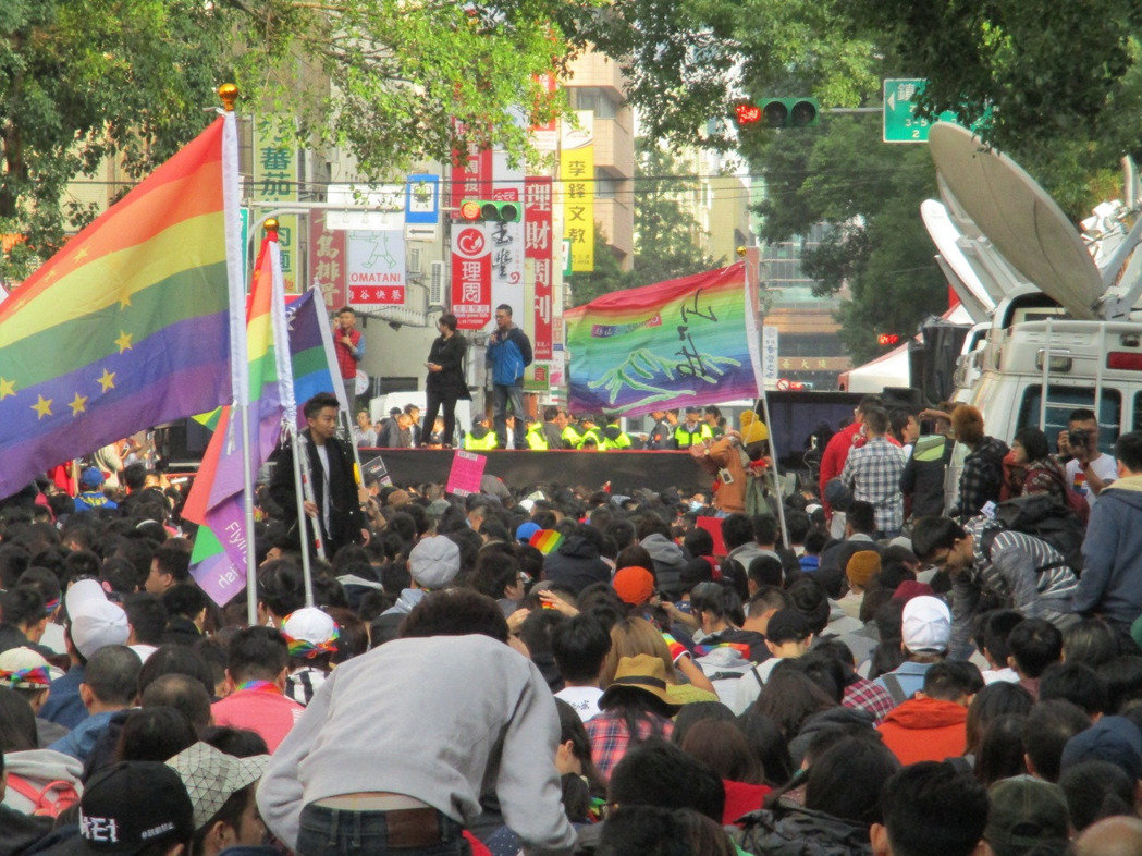 �_����ٝ�{�I�ȾG�I��ִ� �A�����M�h��ʢ�O��˥