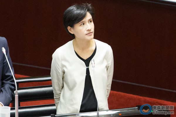 ���M�h���D�ƽ��c���������� �S��혣��K��ԭ�ή�¶