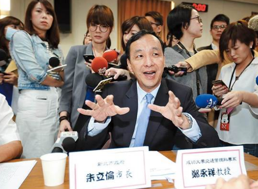 八千億新北一毛沒搶到!民調顯示不分藍綠都質疑當局 八千億新北一毛沒搶到!民調顯示不分藍綠都質疑當局