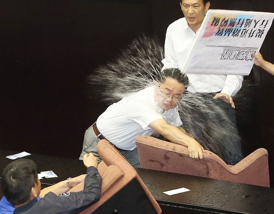 ��Ұ����錏ǰհ�_(k��i)�� �֞���ˮ�����(zh��n)���ЅǱ���