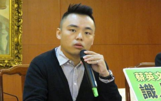 �����h��?f��)����M(j��n)�h��Փ�����D(zhu��n)�ơ�������(li��n)�ˡ����c(di��n)