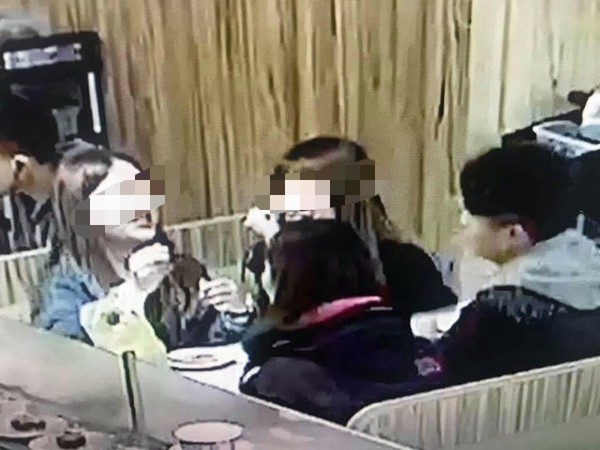 大學生撿到5萬元卻開溜 還錢后仍遭法辦 大學生撿到5萬元卻開溜 還錢后仍遭法辦