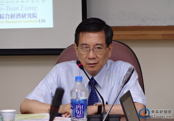 臺金融業人士:新當局未上任爭議不斷 與期待有落差 臺金融業人士:新當局未上任爭議不斷 與期待有落差