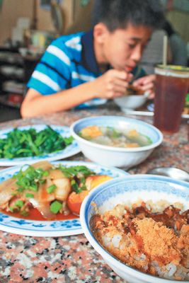 �ѿ��ˮ�(d��ng)���� �_��һС�Ԕ��ϰ�25�겻�q�r