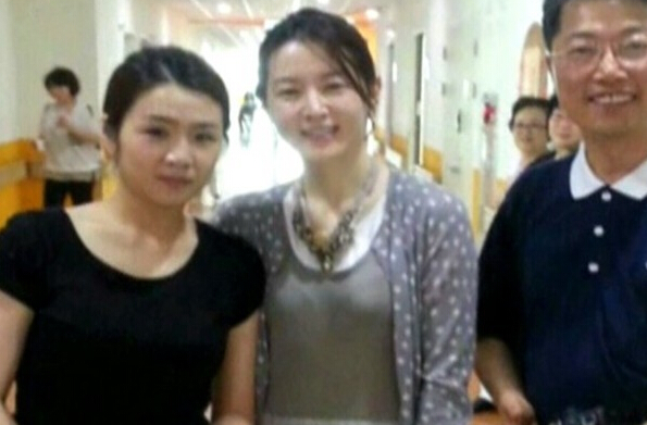 �n����Ӣ�۾����t(y��)ˎ�M(f��i) �_(t��i)����a(ch��n)Ů����շ��_(t��i)