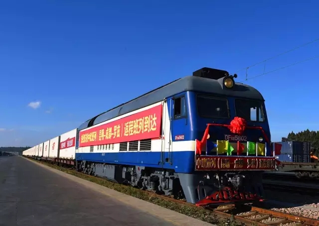 �Ľ�(j��ng)���³��B(t��i)�����o��(c��)�ĸ������(x��)���W(xu��)��(j��ng)��