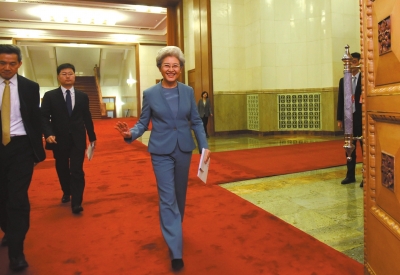 �P�c(di��n)�˴�l(f��)����(hu��)�Ĵ����c(di��n):ý�w�ᆖԽ��ԽϬ��