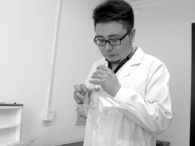 �����������T���Д��ŷ�:��������Ů�����