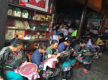 �����D�����ʡ��ԫ�hʮ�˶�����C��������C�䡣 ӛ�� ��־�۔z