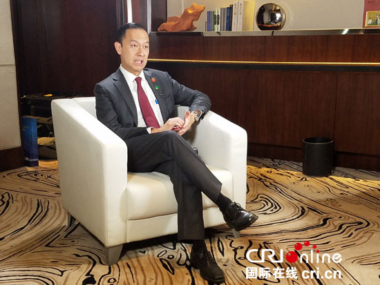 �DƬĬ�J(r��n)��(bi��o)�}