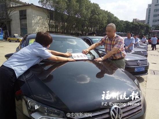 ����(w��)�T��܇