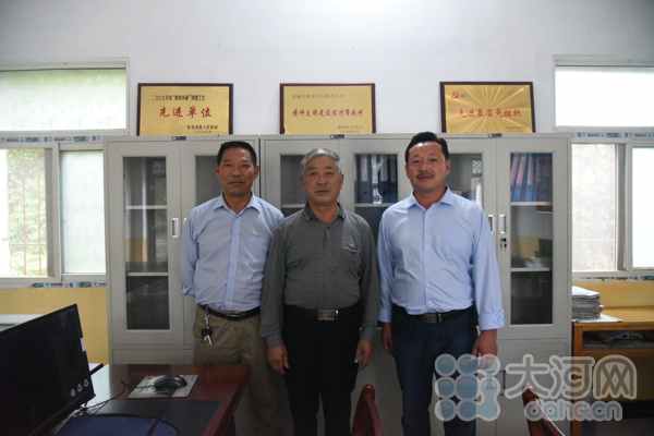 【網(wǎng)絡媒體走轉(zhuǎn)改】拋棄污染嚴重的養(yǎng)豬場 王家店村轉(zhuǎn)型要建度假小鎮(zhèn)