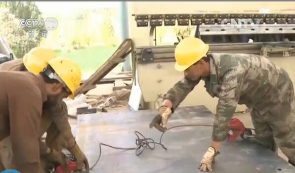 �����߿������ڸ������Ї���������W���Cе������