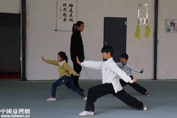 ���W�jý�w���D�ġ��^����ġ�͑׃ӛ�����r�����r�����ģ��