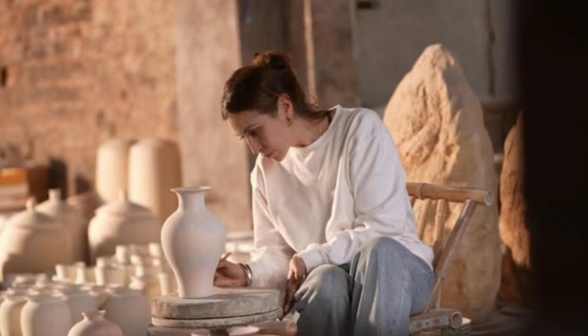 遇見中國丨將十年光陰融入景德鎮的法國藝術家:文化共鳴間 他鄉亦所愛 遇見中國丨將十年光陰融入景德鎮的法國藝術家:文化共鳴間 他鄉亦所愛