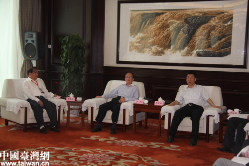 ����ϵ���x�����ɰ��Ļ�(li��n)�x�С����(d��ng)��̫ԭ�_(k��i)Ļ