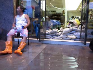 ���ۡ����ϼӞġ�һҹ���� �ą^���ˡ�����