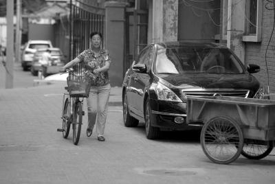 �w�tӢ����ȥȺ�����С����A�r��ӛ�ߏ���z