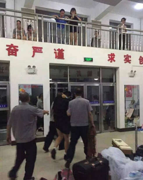 �W�����ĳ��Wһ׃�B��ҹ�JŮ�������ٰl���Wʿ�����ڎ���