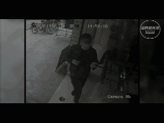 ���ӵͳ��ǳ��������ʄӣ����X�ó������죡����׌���_��3���I�I�T����һ�������r��Ů�I�I�T�Ůʿ���ھC�Ϲ��_���^����Ʊ�����o�������������f�����ٶȣ����ʰ���������Ԓ���䣬����ͻȻ���_����¶��һ֧1.5���L���L�������ڌ�����վ�ھC�Ϲ��_����Ůʿ��