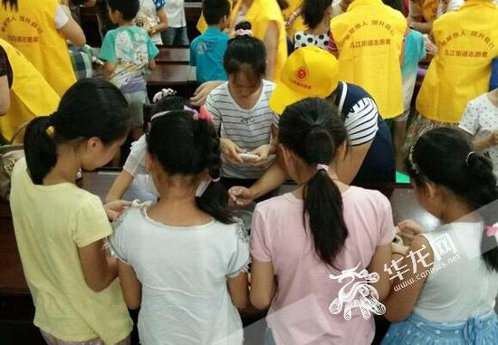 ��ǰ��С������־Ը�ߡ��D������������ߣ����䅢�ӻ�ӡ� �Ҍٹ��D �A���W�l